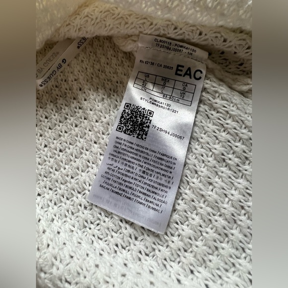 G by guess zipper detail cold shoulder open knit sweater in white. Size L - Picture 12 of 12